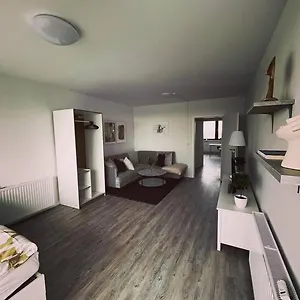 Apartment Exklusive Penthouse Zentral Mit Blick Auf Die Weser 