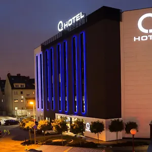 Hotel Q ***