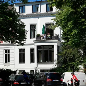 Von Deska - White House Apartment Hamburg